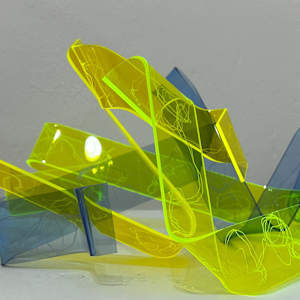 Plexi in Love by Sonja Schmid  Image: Side view