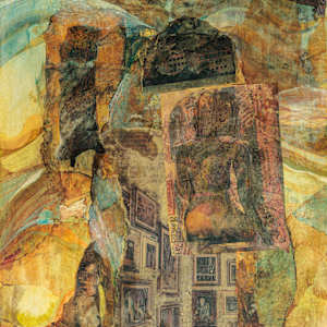 In the museum by Susana Tenud