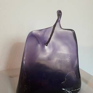 VIOLETA by LUCIA ROHRMANN