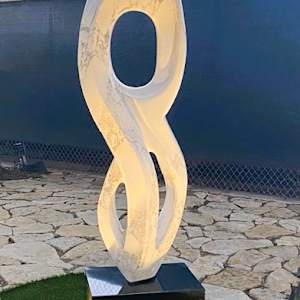 Muse of Light by Scott Gentry Sculpture  Image: Fall Gallery Night 2024 in Fort Worth, Texas. "Muse of Light" by Scott Gentry.