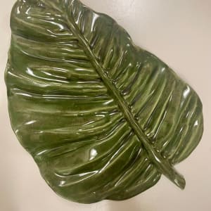 CERAMICS & GLASSWORKS HONORABLE MENTION – Leaf by Raja Aossey-Jensen