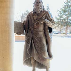 Centuriam by Jerry Anderson  Image: Photograph by Ryann S. Ford. Licensed by Creative Commons (CC  BY-SA). 