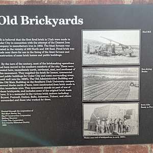 Old Brickyards  Image: Photograph by Jacob B. Arnell. Licensed by Creative Commons (CC BY-SA).