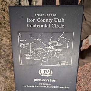 Johnson's Fort Monument  Image: Photograph by Jacob B. Arnell. Licensed by Creative Commons (CC BY-SA).