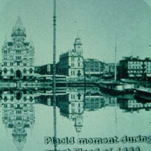 Stereo Views (continued) by Jim Pomeroy, Image 8.