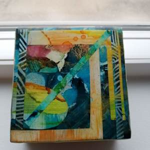 2019 MODERN MINI'S RESIN COLLAGE ARTWORK by Tana Hensley 