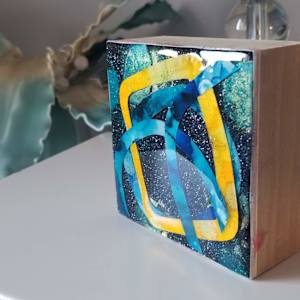 2019 MODERN MINI'S RESIN COLLAGE ARTWORK by Tana Hensley 