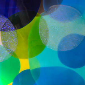 ABSTRACT RESIN CIRCLES IN RICH ULTRAMARINE BLUE, BRIGHT GREEN, & OPAL by Tana Hensley, Image 2.