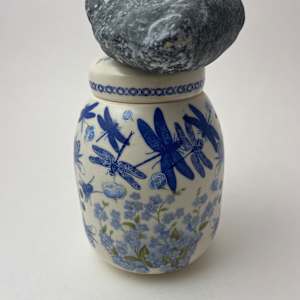 Rock on a Pot - Blue Willow Ginger Jar with Pollinators by Roger Runge 
