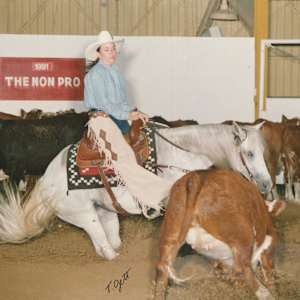 Shelly Mowery  Image: Shelly Mowery riding Some Kina Playgirl.