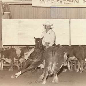 Freckles A Glo  Image: Freckles A Glo shown by Bill Riddle. 