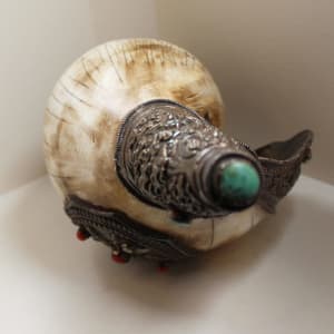 Tibetan Buddhist Conch Shell Horn