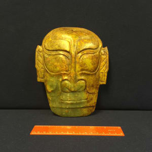 Hongshan Large Mask 3