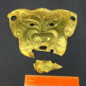 Hongshan Large Mask 4