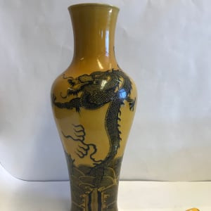 Dragon Vase 