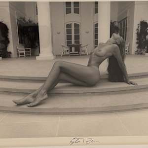 Palm Beach Nude by Sylvie Blum