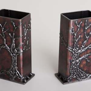 oak tree vessel (2) by Angela Ridgway 