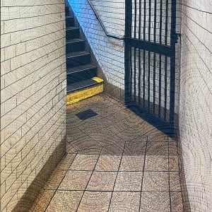 Subway 1 by Marilyn Henrion