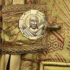 Gold Humeral Veil 