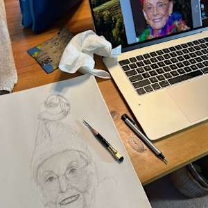 Customer Support by Laura Center 