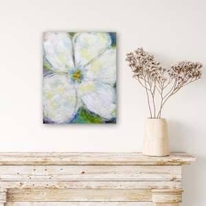 Graceful Petals by Deborah Llewellyn  Image: Virtual setting for scale