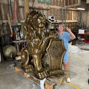 JACINTHE LACROIX. MASTER ARTIST AND SCULPTOR DELIVERED NOVEMBER 19, 2024 TO NEW COLLECTOR HOME FROM CORAL GABLES, FLORIDA OF THE BRONZE LION. LEFT SIDE by JACINTHE LACROIX. MASTER SCULPTOR AND ARTIST, Image 4.