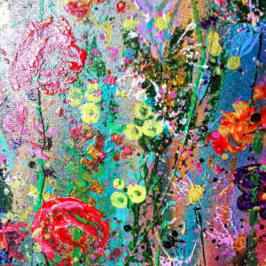 BLOOMING 
