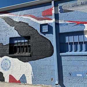 Military Spouses Mural by Denise Patton, Karmen Hillshafer