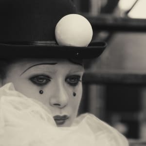 Pierrot, Victoria  Image: Close up, Fragment