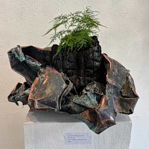 Oniphocmi, Resistance by Nicholas Hay