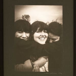 Las Chicas by Xico González