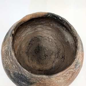 Unknown (Large squat Pot) by Unidentified Artist 