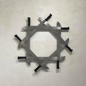 El deseo de serenidad frente al implacable rumbo natural de la condición humana (Blasón 13)* by Miguel Rodriguez Sepulveda  Image: Exposición "Sueñan los machetes" en GAT Galería Ana Tejeda