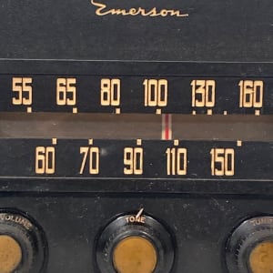 Emerson table top radio 