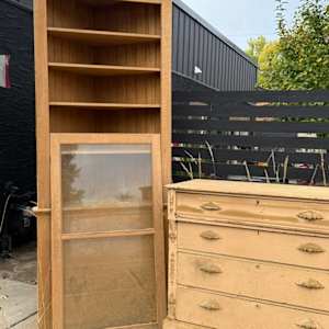 Painted Victorian 4 drawer dresser 