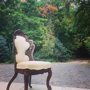 Rosewood Belter side chair (white)