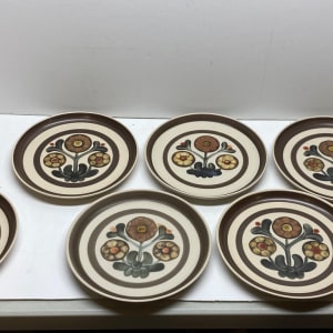 set of 6 10" Denby / Langley Mayflower pottery plates 