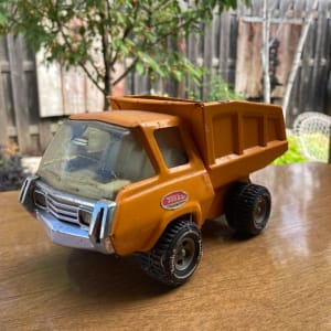 vintage TONKA orange dump truck 