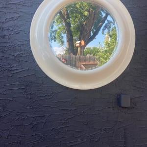 ROUND lacquered post modern mirror 