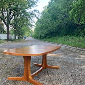 Danish teak dining room table and 2 leaves 