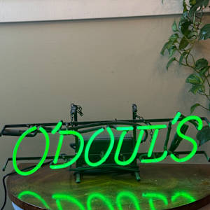 O'Doul's beer neon light, Image 2.