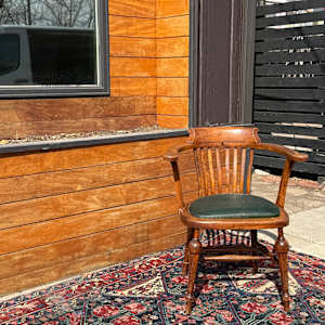 Captains chair, Image 3.