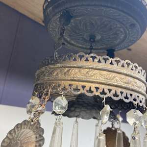 Victorian hanging light fixture 