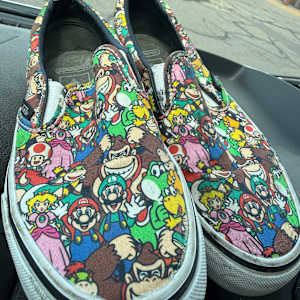 Mario Vans Off the Wall, Image 2.
