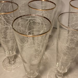 Set of 8 vintage mid century modern scribble champaigne glasses 