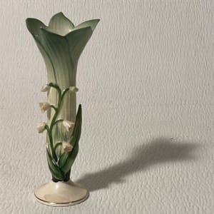 Lefton flower vase 