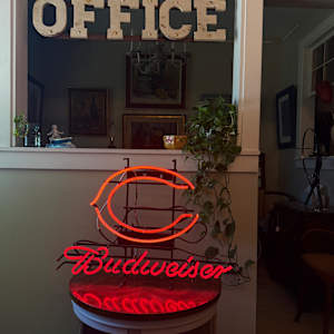 Budweiser / Bears beer neon light, Image 2.