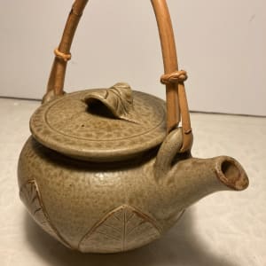 Hand made leaf teapot 