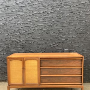 Lane rhythm credenza / hutch 