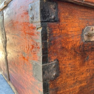 Immigrant trunk 